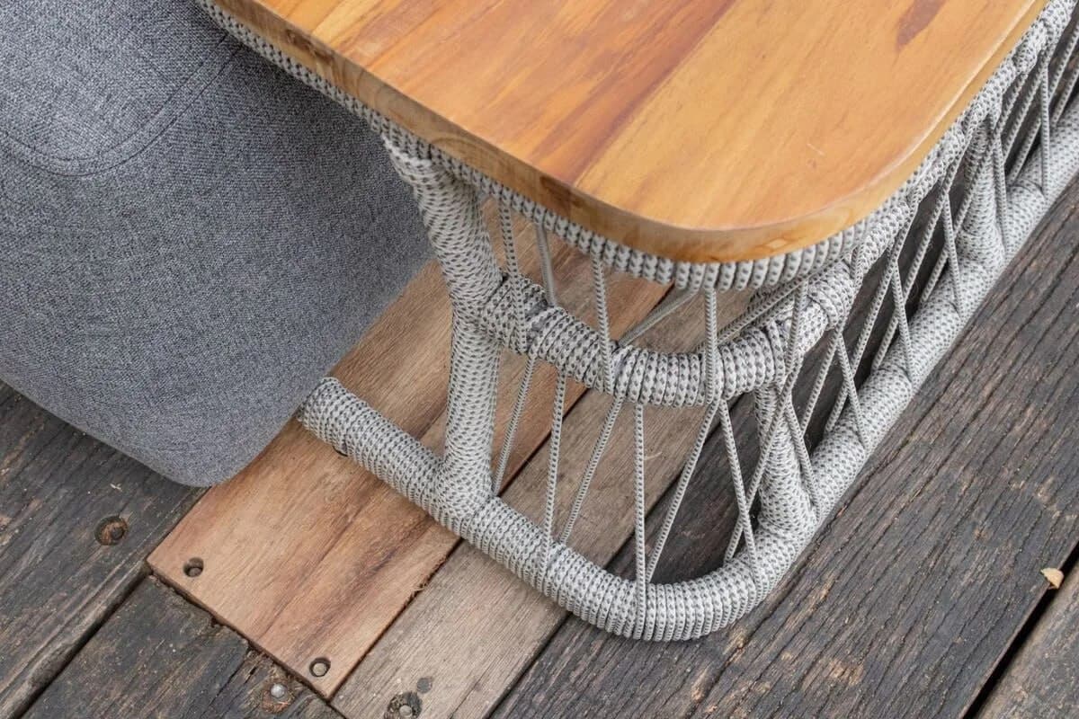 Бароссо – это элегантная коллекция террасной мебели из искусственного ротанга, сочетающая стиль, долговечно…